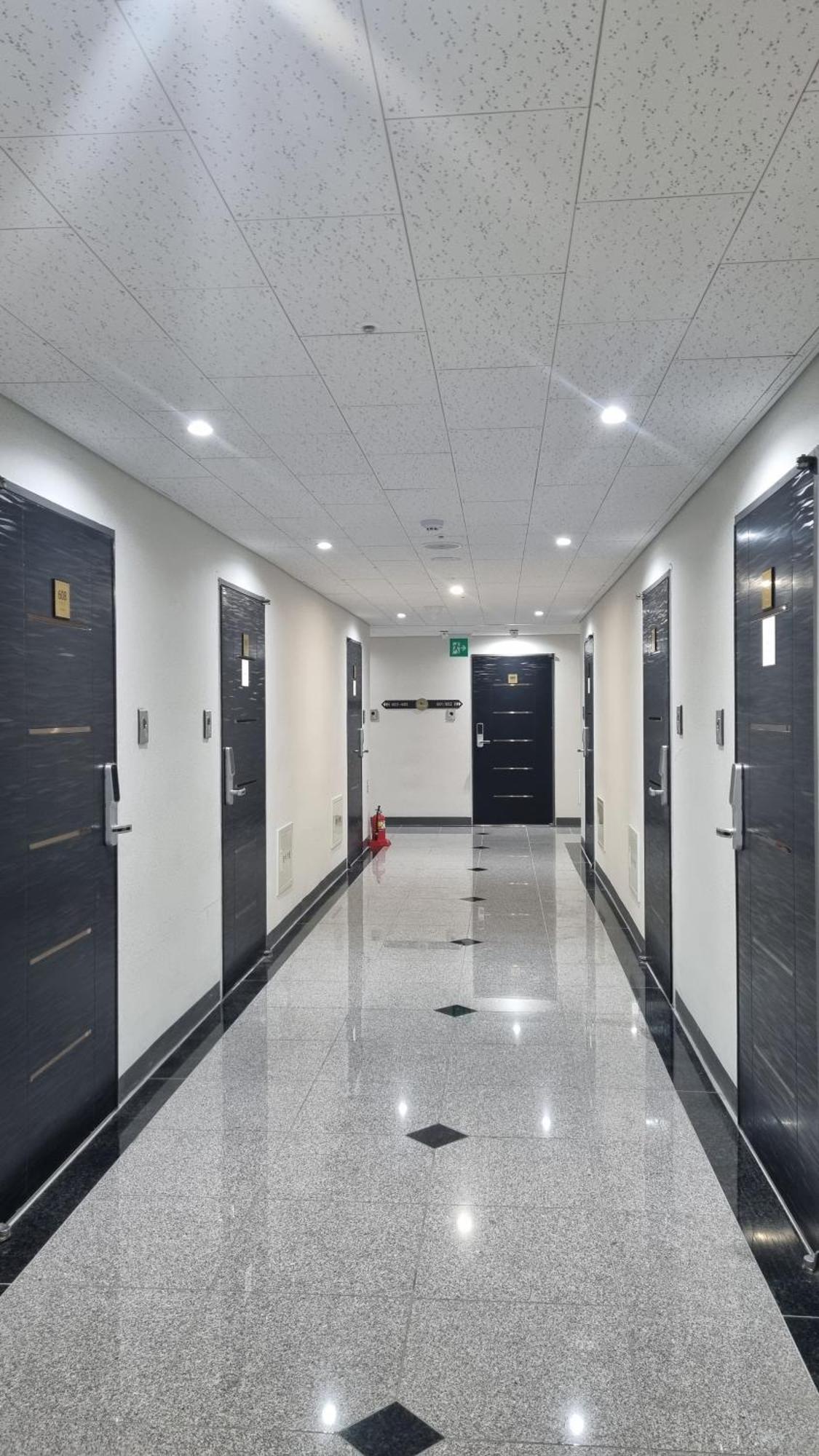 Daegu Starb&B Dsr Hotel Mia Guestroom Exterior foto
