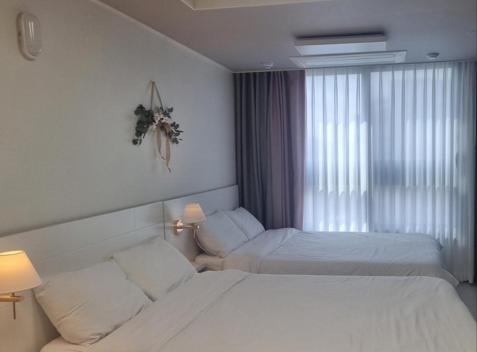 Daegu Starb&B Dsr Hotel Mia Guestroom Exterior foto